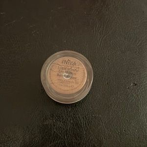 inika loose mineral eyeshadow nwob